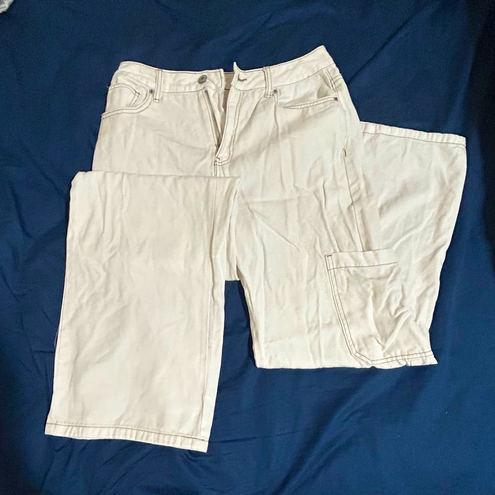 White cargo pants